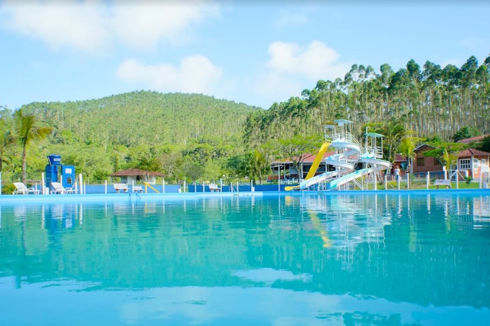Parque Aquático Gralha Azul em Barra Velha SC